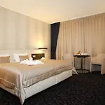 Parc Alvisse 4*