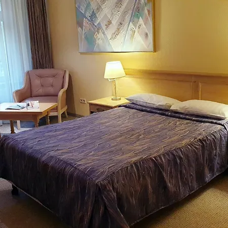 Hotel Parc Alvisse 4*