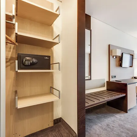 Parc Alvisse 4*