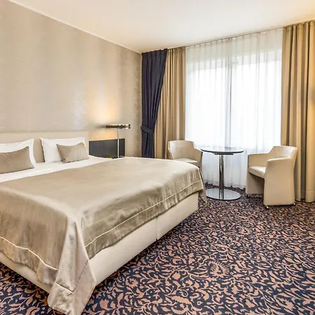 Parc Alvisse 4* Luxemburg