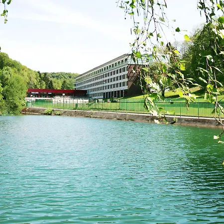 Parc Alvisse Szálloda 4*